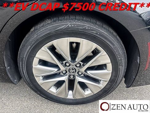 Used 2023 Toyota Mirai w/ Advanced Technology Package RWD image 13
