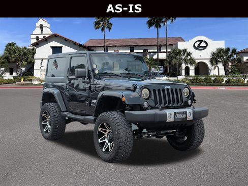 Used 2014 Jeep Wrangler Sahara w/ Trailer Tow Group AWD/4WD image 1