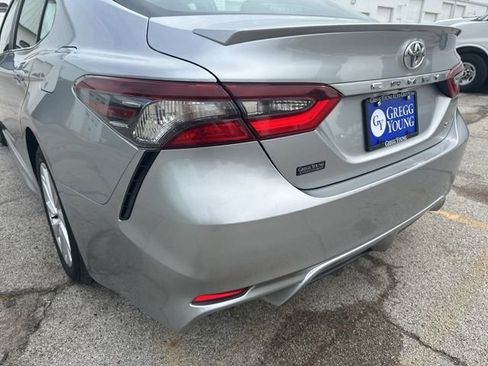 Used 2024 Toyota Camry SE FWD image 15
