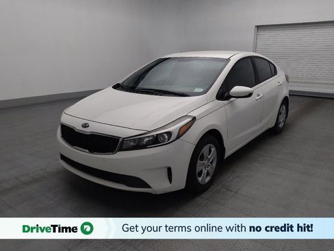 Used 2017 Kia Forte LX FWD image 1