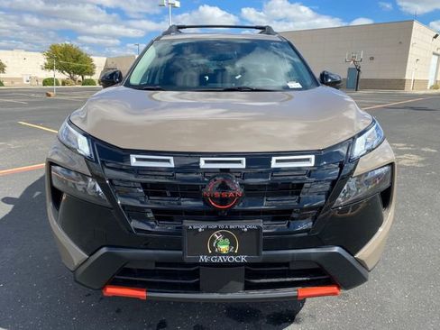 New 2026 Nissan Rogue SV image 10