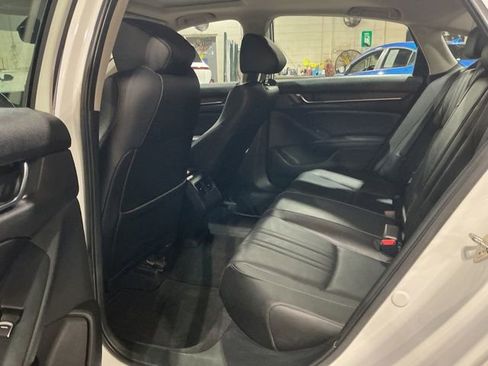 Used 2019 Honda Accord EX-L image 11