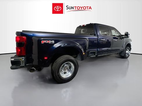 Used 2024 Ford F350 King Ranch w/ Chrome Package image 4