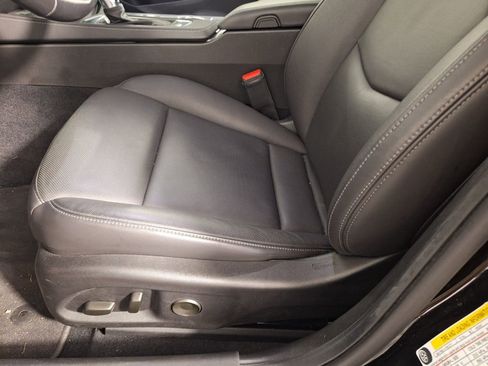 Used 2025 Cadillac CT4 Premium Luxury RWD image 29