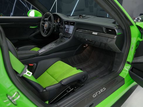 Used 2019 Porsche 911 GT3 RS image 41