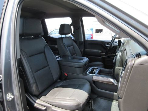 Used 2021 Chevrolet Silverado 1500 LT Trail Boss w/ LT Trail Boss Premium Package AWD/4WD image 24