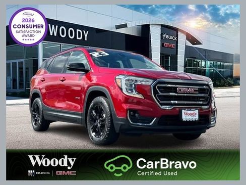 Certified 2023 GMC Terrain AT4 AWD/4WD image 1