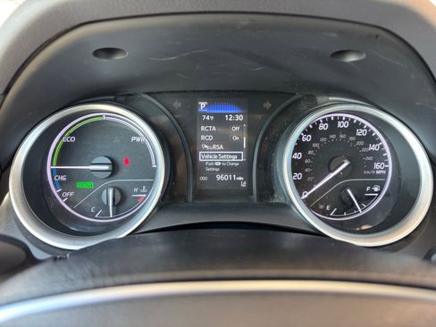 Used 2022 Toyota Camry LE FWD image 7