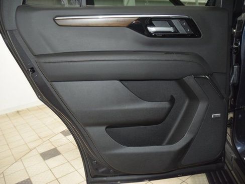 New 2026 Chevrolet Tahoe High Country AWD/4WD image 46