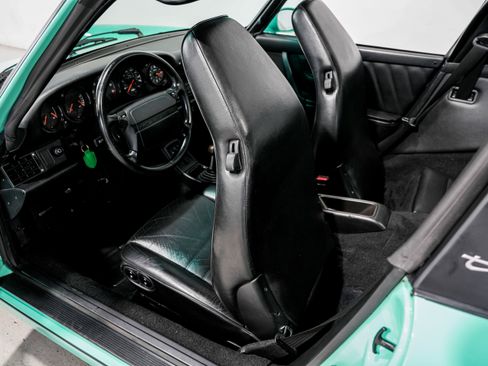 Used 1992 Porsche 911 Targa image 21