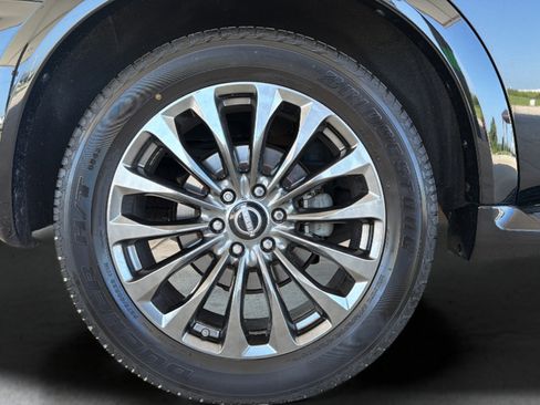 Certified 2023 Nissan Armada Platinum w/ Captain's Chairs Package AWD/4WD image 30