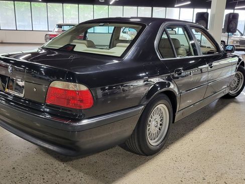 Used 1997 BMW 740i RWD image 36