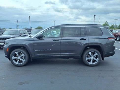 New 2025 Jeep Grand Cherokee L Limited w/ Luxury Tech Group II image 3
