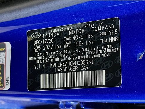 Used 2021 Hyundai Elantra Limited FWD image 35