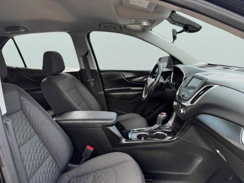 Used 2020 Chevrolet Equinox LT image 48