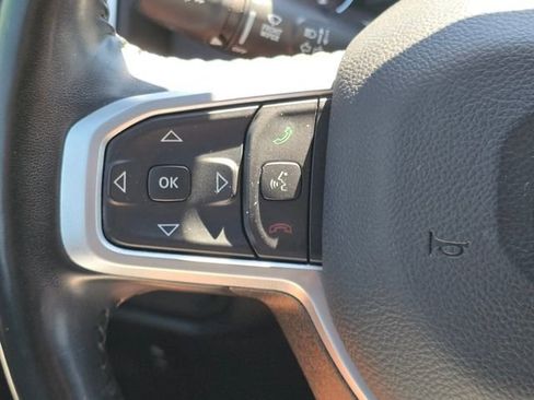 Used 2022 RAM 1500 Big Horn AWD/4WD image 18