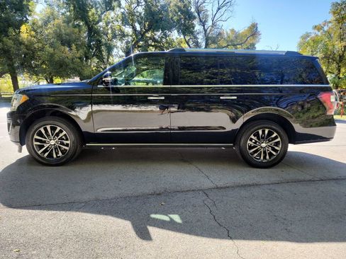 Used 2020 Ford Expedition Max Limited image 4