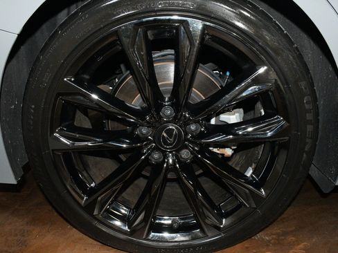 Used 2024 Lexus IS 350 F Sport RWD image 67