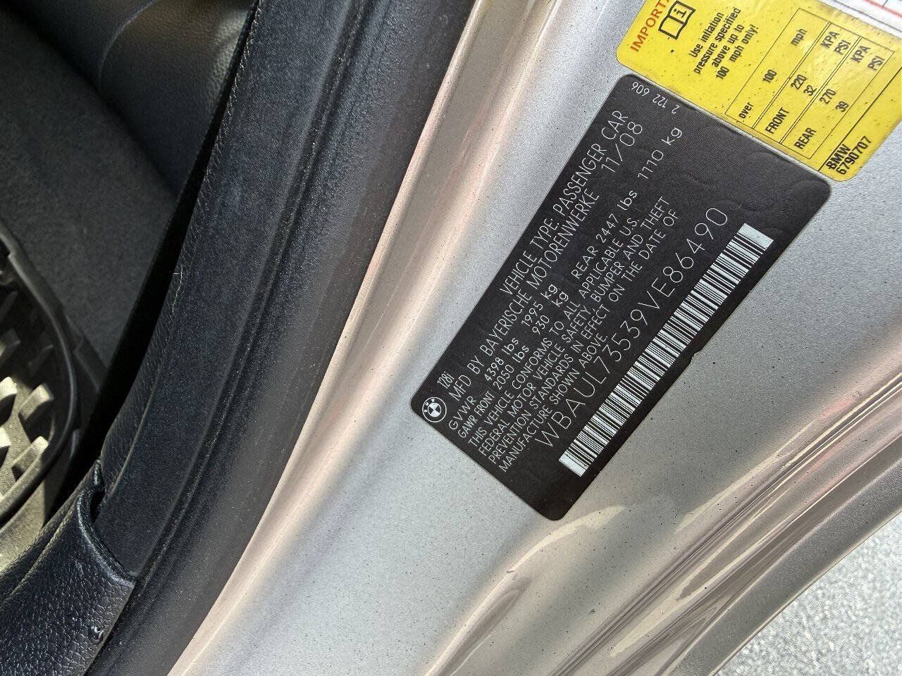 Used 2009 BMW 128i Convertible RWD image 23