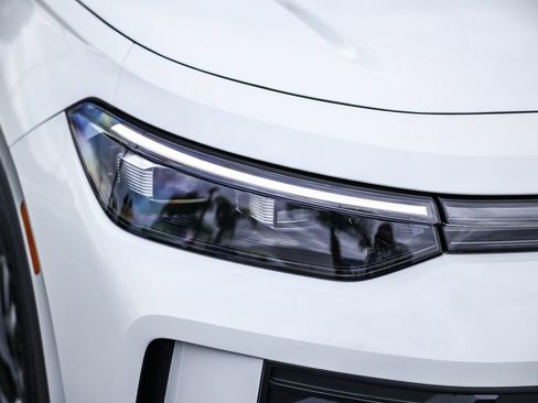 New 2026 Volkswagen Tiguan S image 13