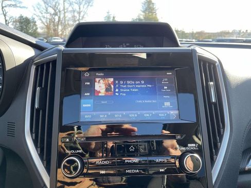 Used 2019 Subaru Forester Premium w/ All-Weather Package image 27