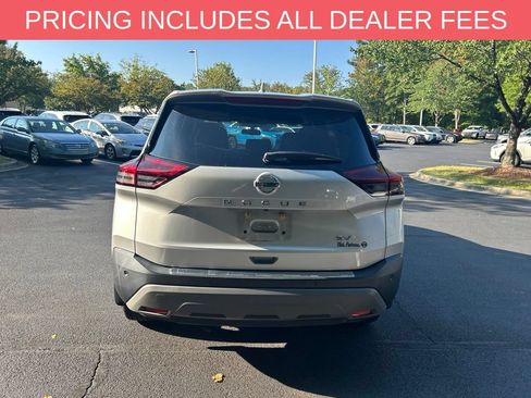 Used 2021 Nissan Rogue SV FWD image 7