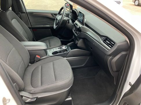 Used 2023 Ford Escape Active AWD/4WD image 13