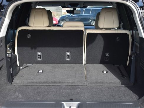 Certified 2025 INFINITI QX60 Luxe image 24