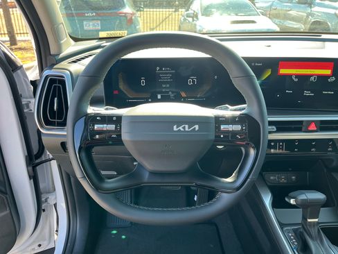 New 2026 Kia Sorento LX image 19