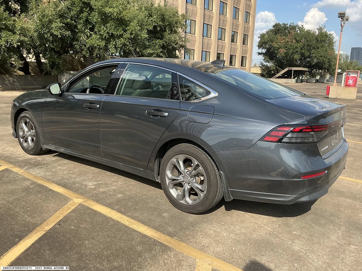Used 2023 Honda Accord EX image 4