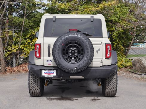 New 2026 Ford Bronco Badlands AWD/4WD image 25