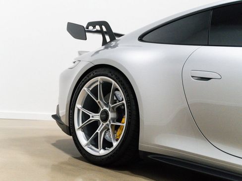 Used 2022 Porsche 911 GT3 RWD image 78