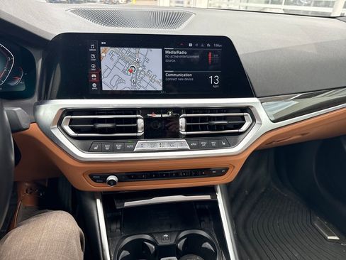 Used 2021 BMW 330i xDrive Sedan w/ Premium Package image 13