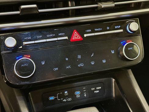 Used 2025 Hyundai Tucson SEL AWD/4WD image 24