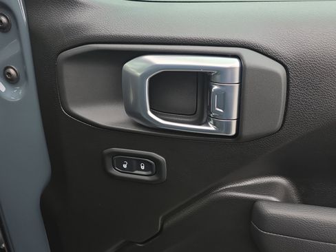 New 2026 Jeep Wrangler Sport S image 34