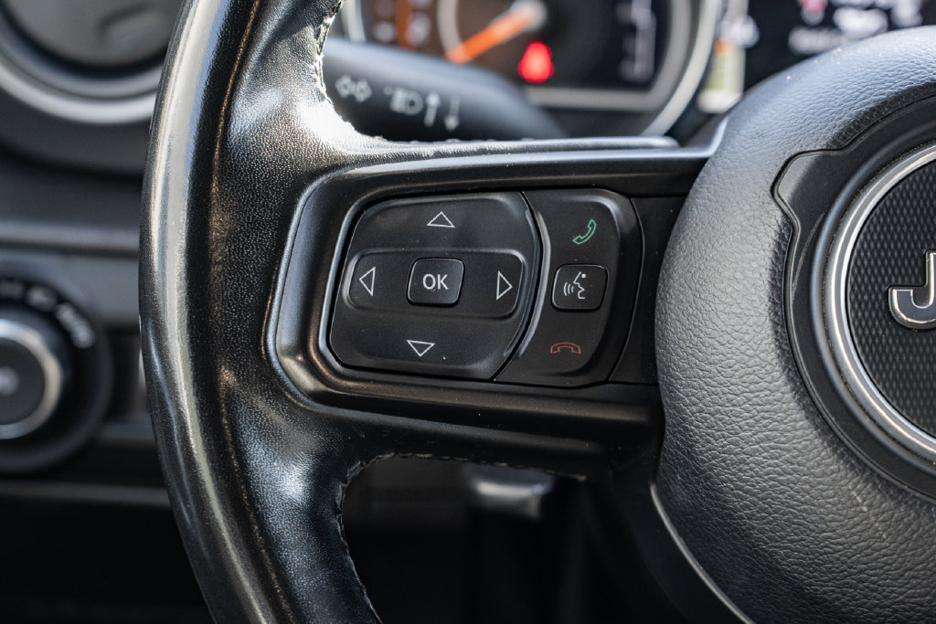 Used 2021 Jeep Wrangler Unlimited Sport AWD/4WD image 13