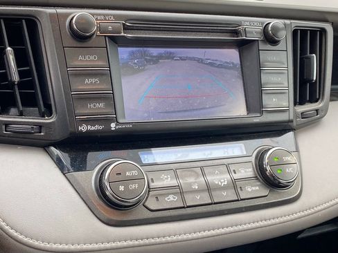 Used 2015 Toyota RAV4 XLE image 15