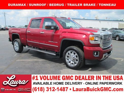 Used 2019 GMC Sierra 2500 Denali w/ Duramax Plus Package AWD/4WD image 1
