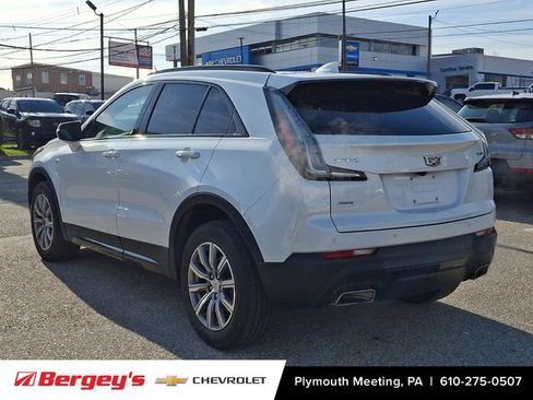 Certified 2023 Cadillac XT4 Sport w/ Cold Weather Package AWD/4WD image 5