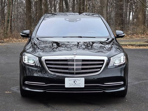Used 2020 Mercedes-Benz S 560 4MATIC Sedan image 9