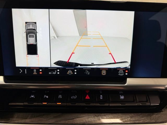 Certified 2025 Chevrolet Silverado 1500 LTZ w/ LTZ Premium Package AWD/4WD image 13