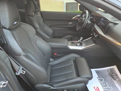 Used 2025 BMW M4 xDrive Competition AWD/4WD image 18