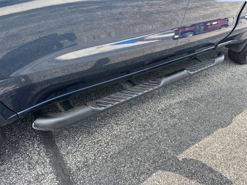 Certified 2019 Chevrolet Silverado 1500 RST AWD/4WD image 6