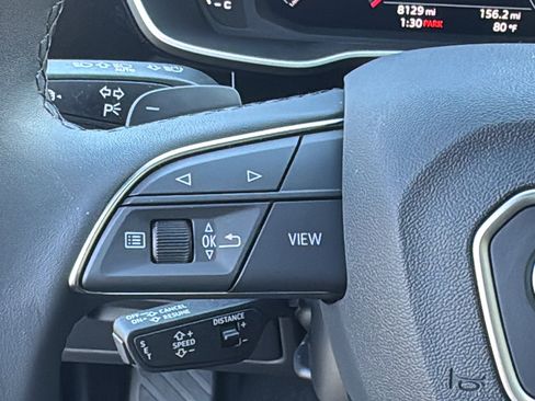 Certified 2025 Audi Q3 2.0T Premium image 23