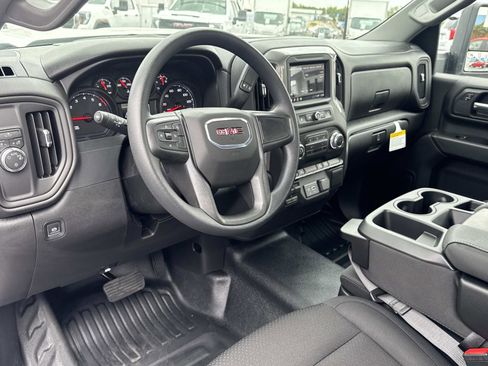 New 2026 GMC Sierra 2500 Pro image 8