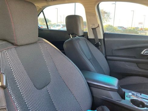 Used 2016 Chevrolet Equinox LS image 12