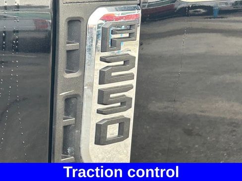Used 2025 Ford F250 XLT image 18