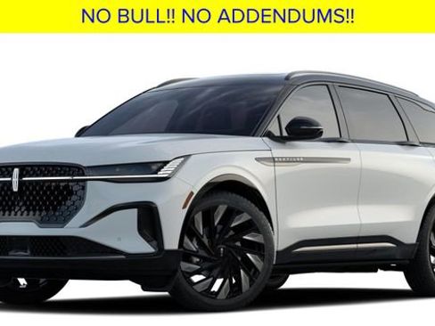 New 2026 Lincoln Nautilus Reserve image 1