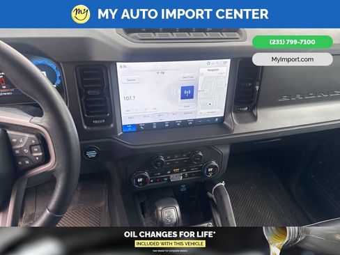 Used 2025 Ford Bronco Badlands AWD/4WD image 10