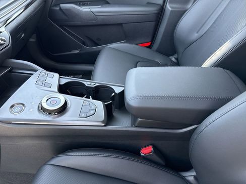 New 2026 Kia Sportage EX image 22